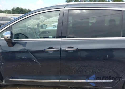 2020 Chrysler Pacifica Limited from USA, damaged, VIN 2C4RC1GG3LR285360